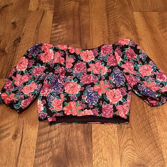 Zara Woman’s Floral Top Size S - Picture 3 of 4